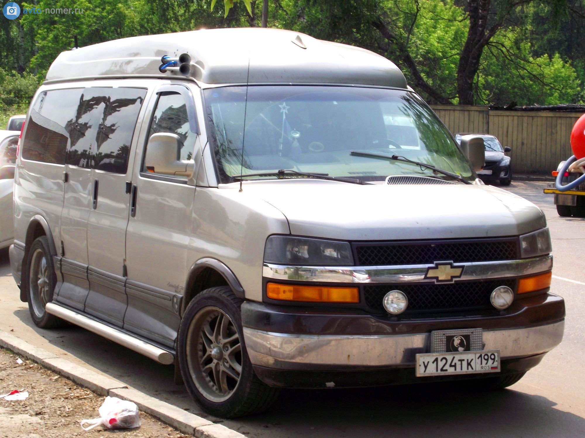 у 124 тк 199, Chevrolet Express 