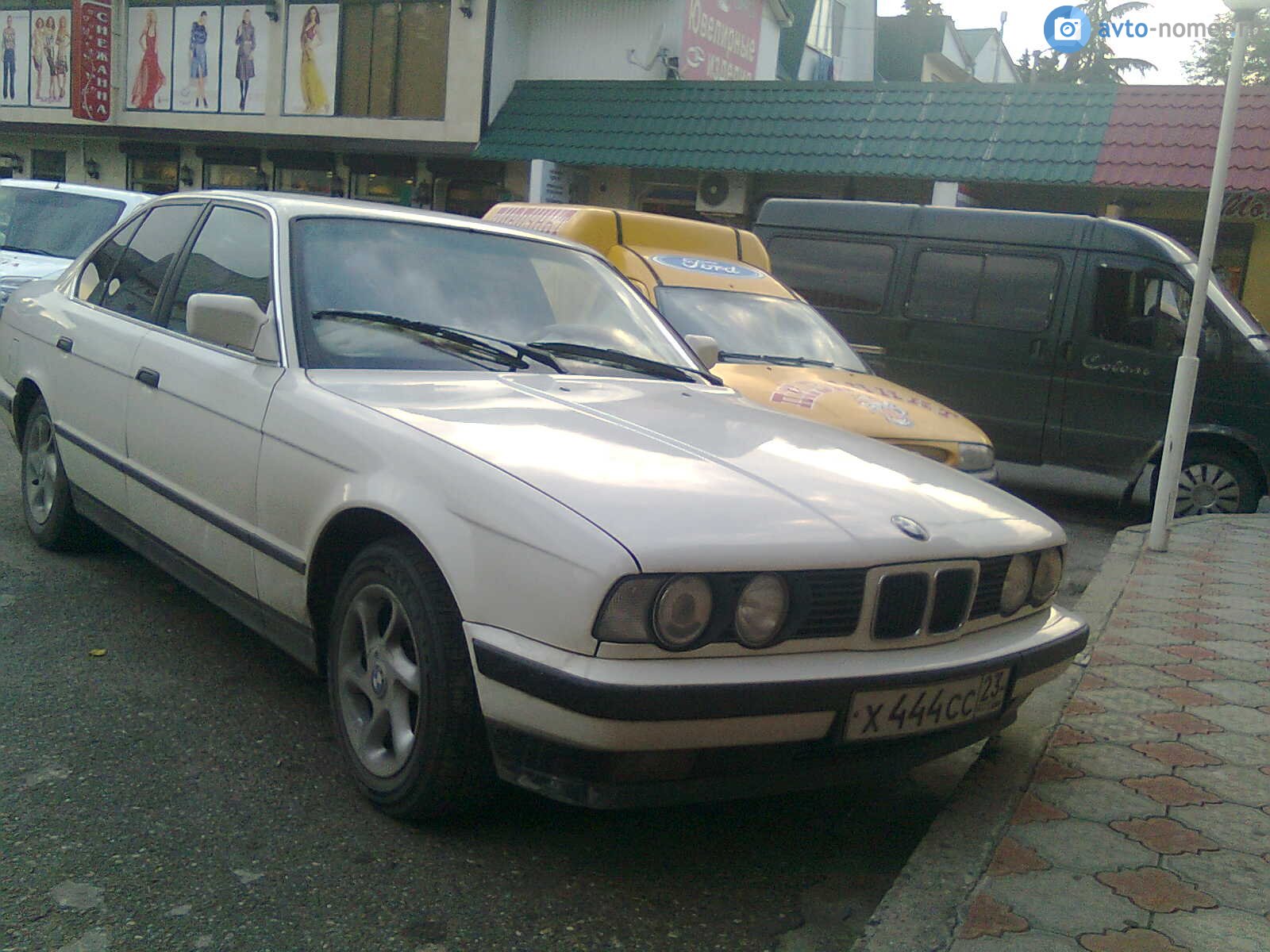х 444 сс 23, BMW 5 Series 3rd gen Sedan (E34), 1988–1995