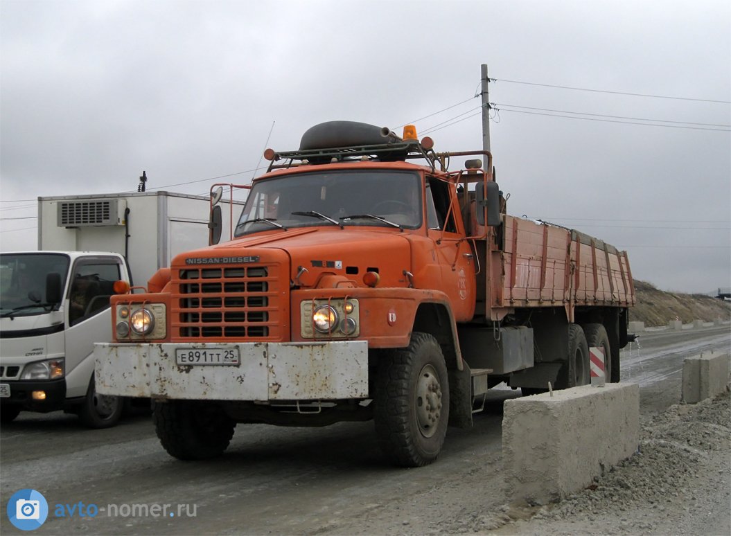 е 891 тт 25, Nissan Diesel TW52 