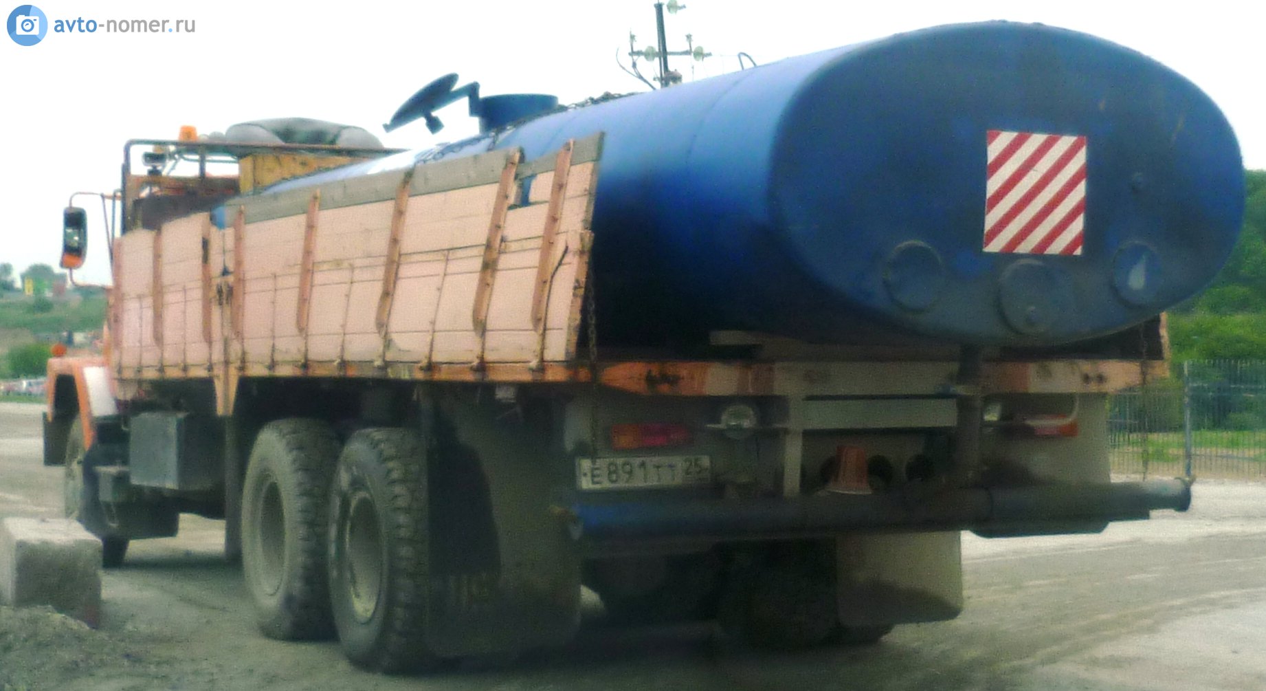 е 891 тт 25, Nissan Diesel TW52 