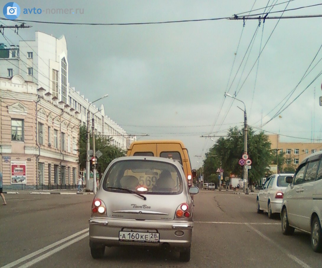 а 160 ке 28, Mitsubishi Minica 7th gen 