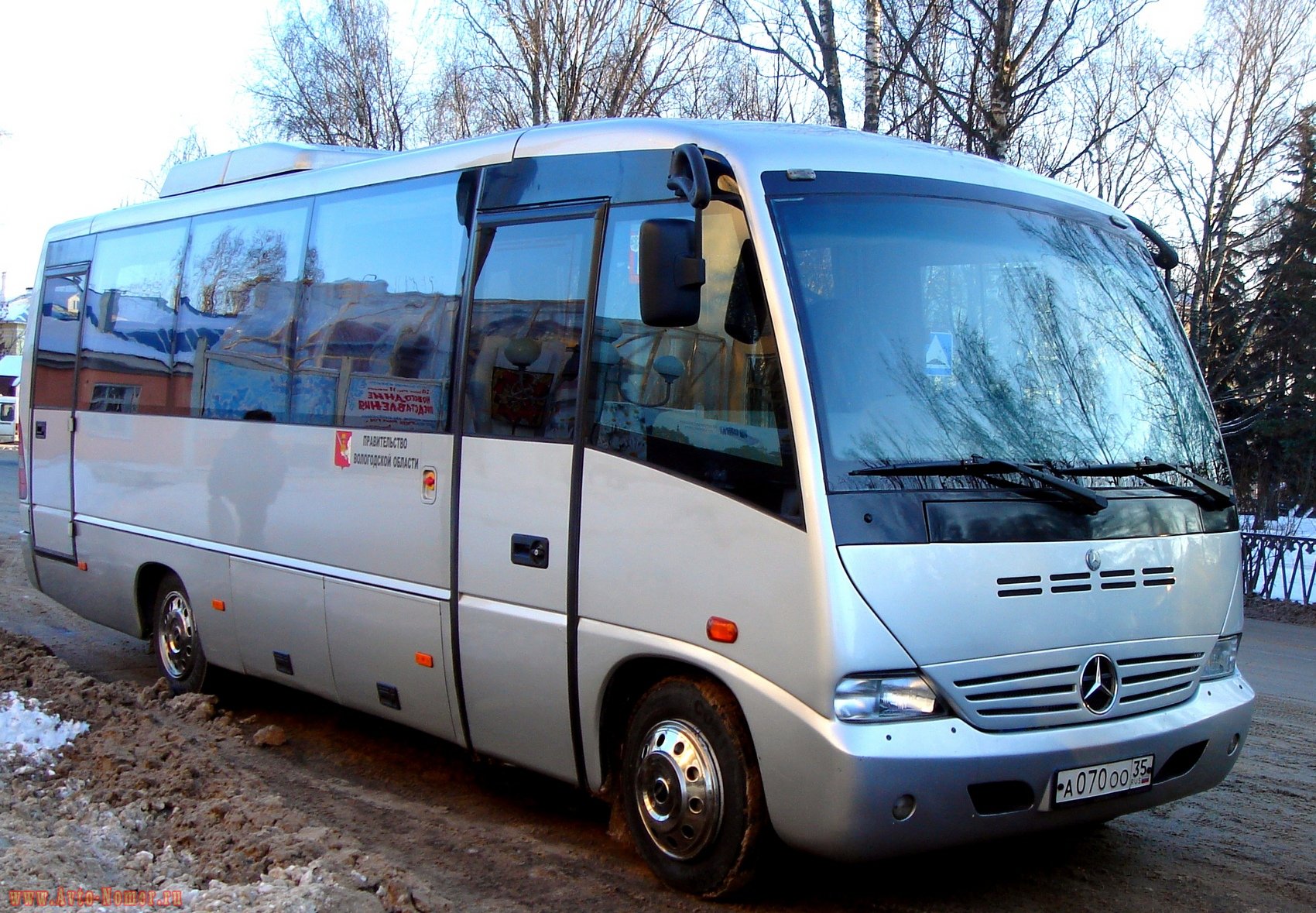 а 070 оо 35, Mercedes-Benz Medio 