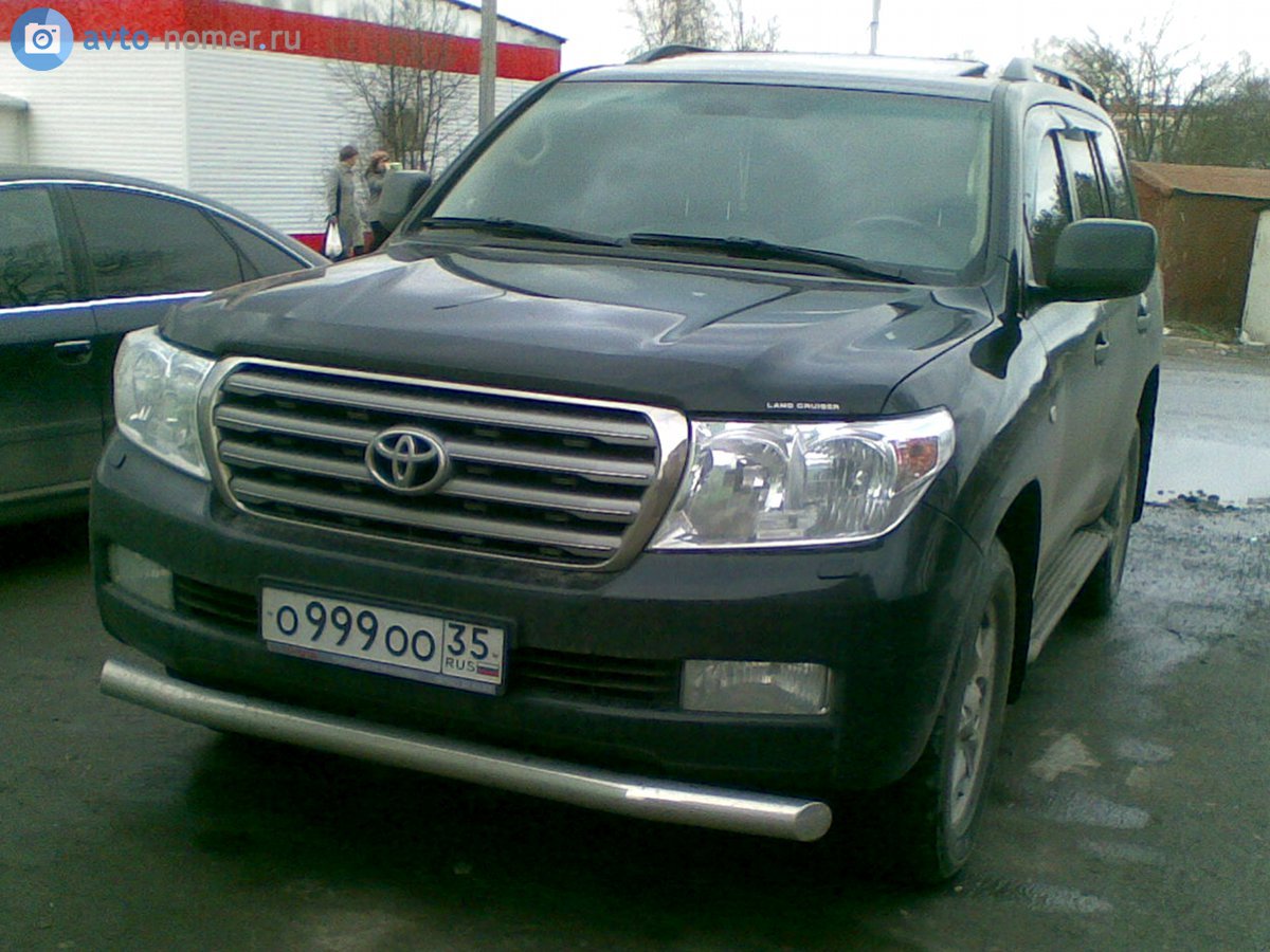 о 999 оо 35, Toyota Land Cruiser 200 (J200), 2007–2011