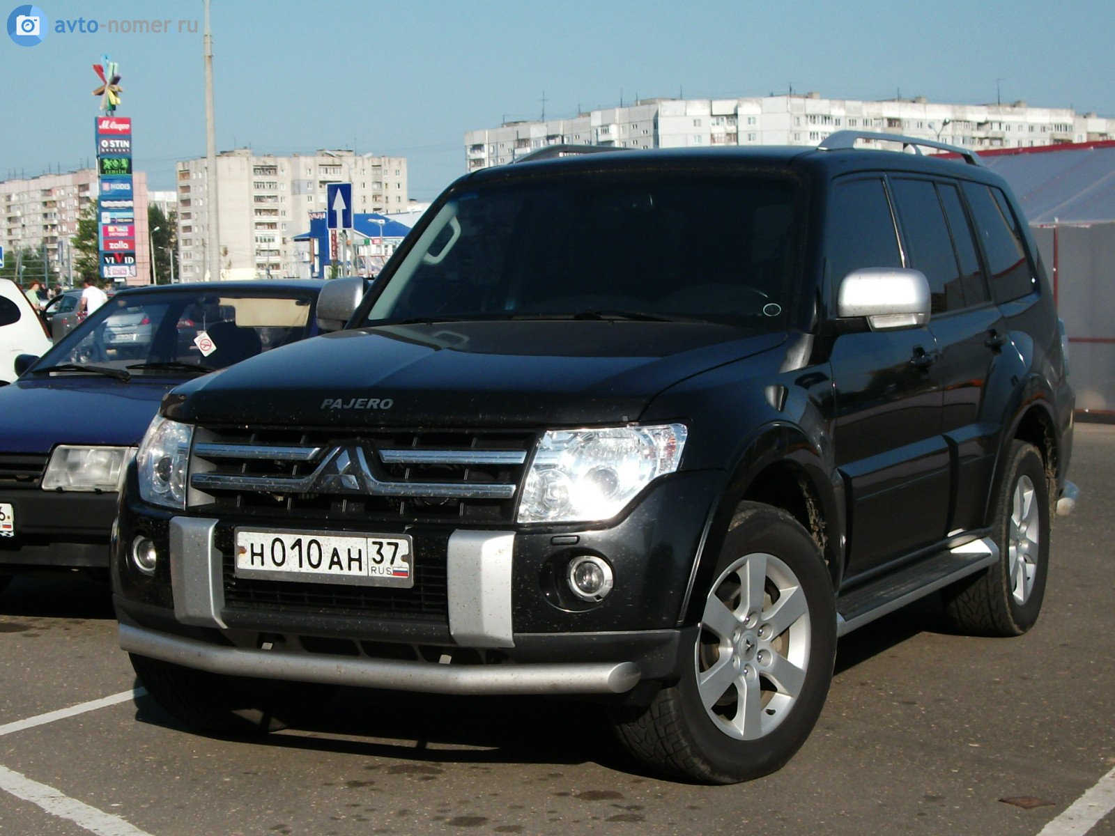 н 010 ан 37, Mitsubishi Pajero 