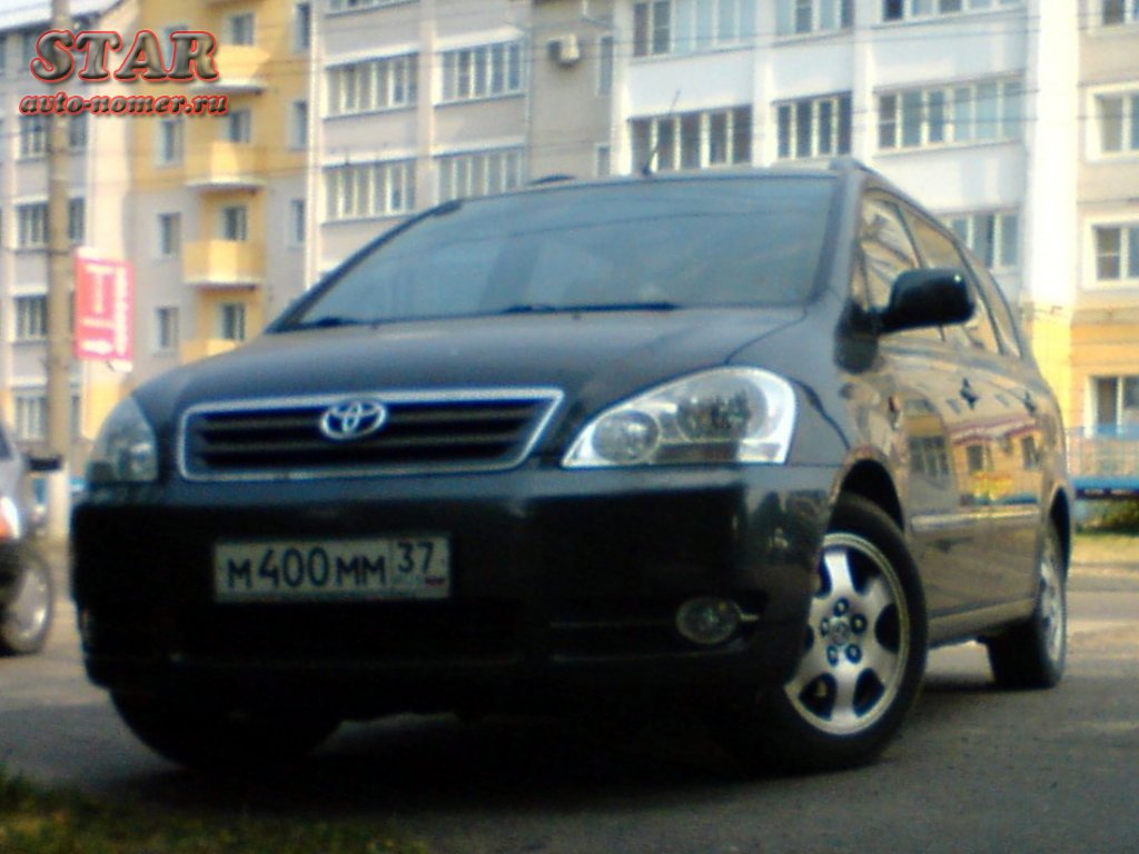 м 400 мм 37, Toyota Avensis Verso 1st gen (XM20), 2001–2003