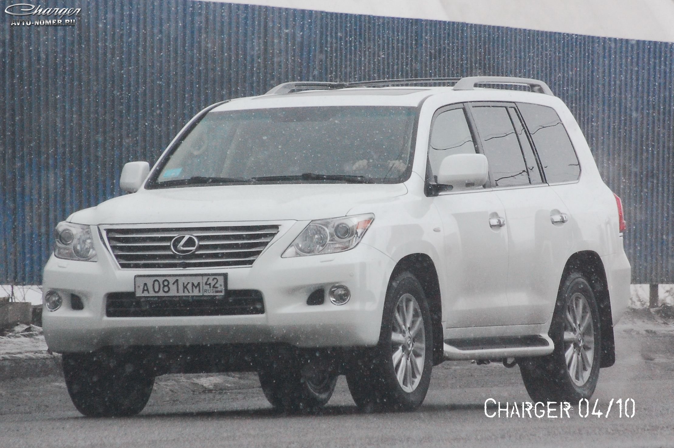 а 081 км 42, Lexus LX 3rd gen (J200), 2007–2012