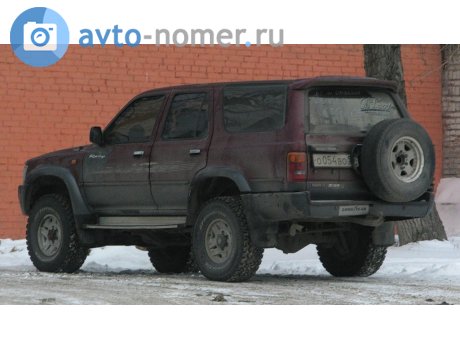 о054во54, Toyota Hilux Surf