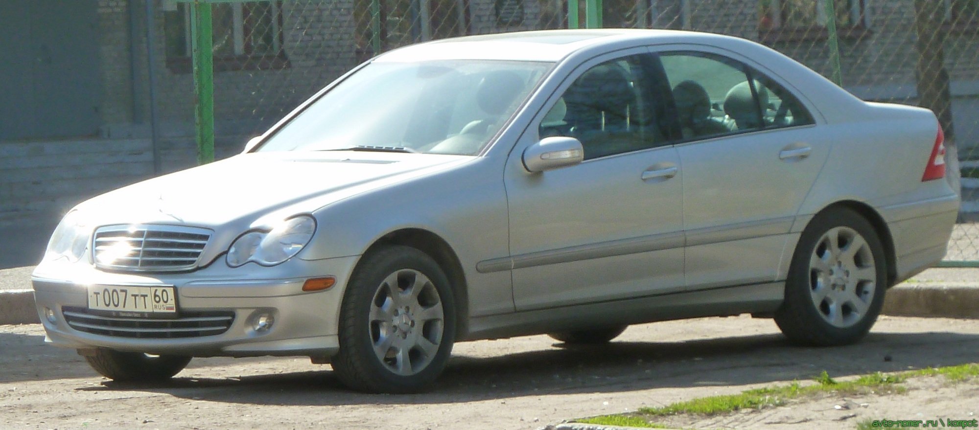 т 007 тт 60, Mercedes-Benz C-Klasse 3rd gen Sedan (W204), 2007–2015