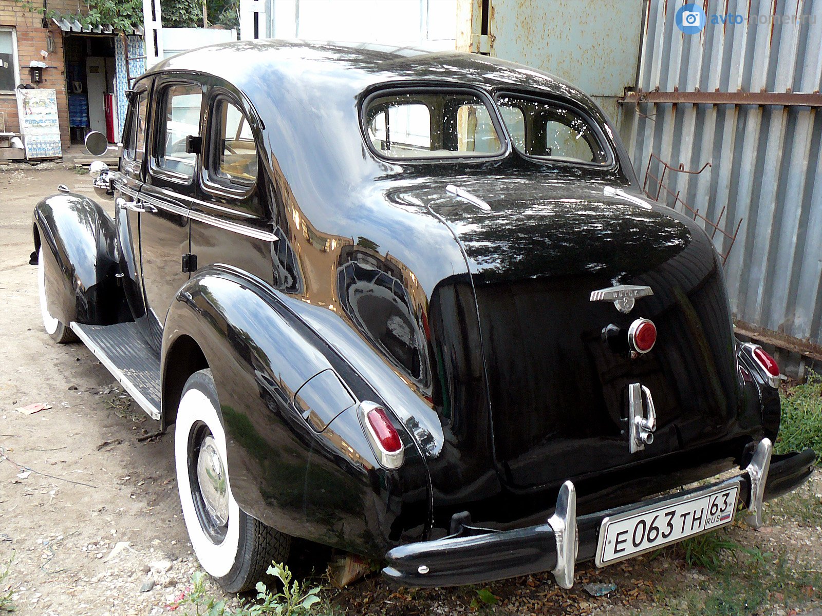 е 063 тн 63, Buick Eight 