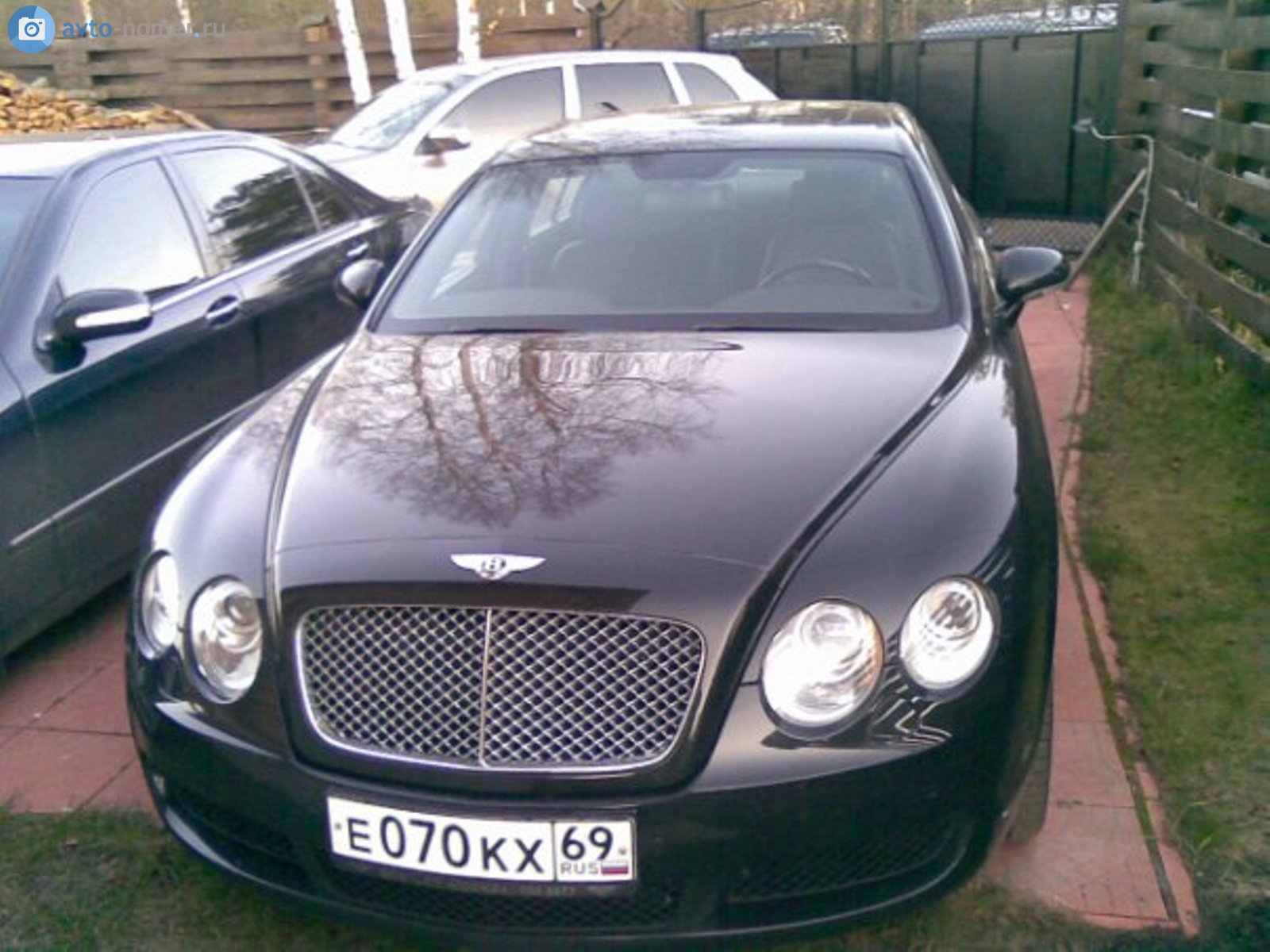 е 070 кх 69, Bentley Continental 4th gen Flying Spur, 2005–2013