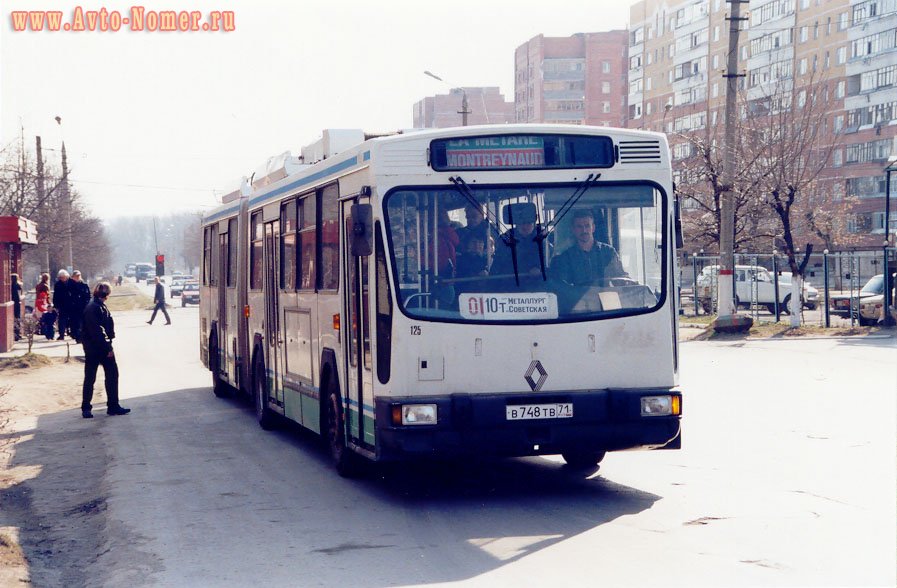 в 748 тв 71, Renault PER180 