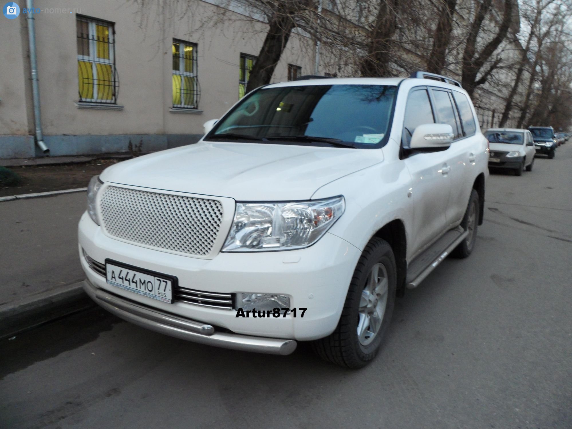 а 444 мо 77, Toyota Land Cruiser 200 (J200), 2007–2011