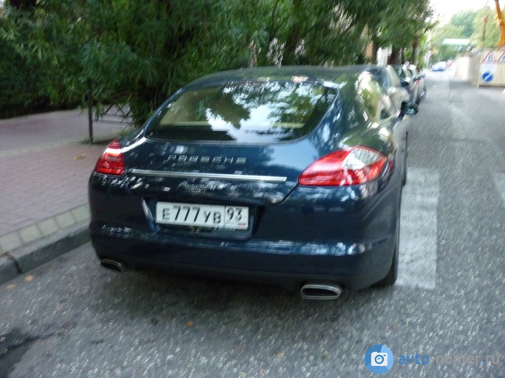 е 777 ув 93, Porsche Panamera 1st gen (970), 2009–2013