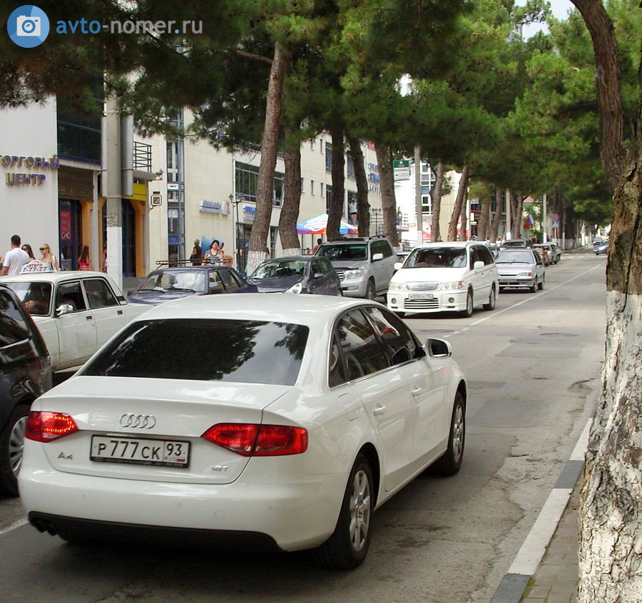 р 777 ск 93, Audi A4 