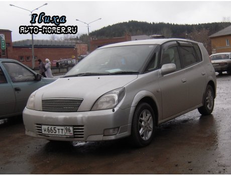 н665тт96, Toyota Opa