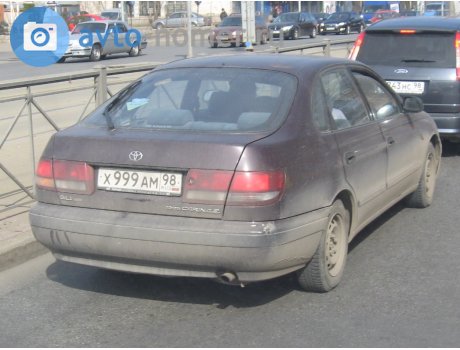 х999ам98, Toyota Carina E
