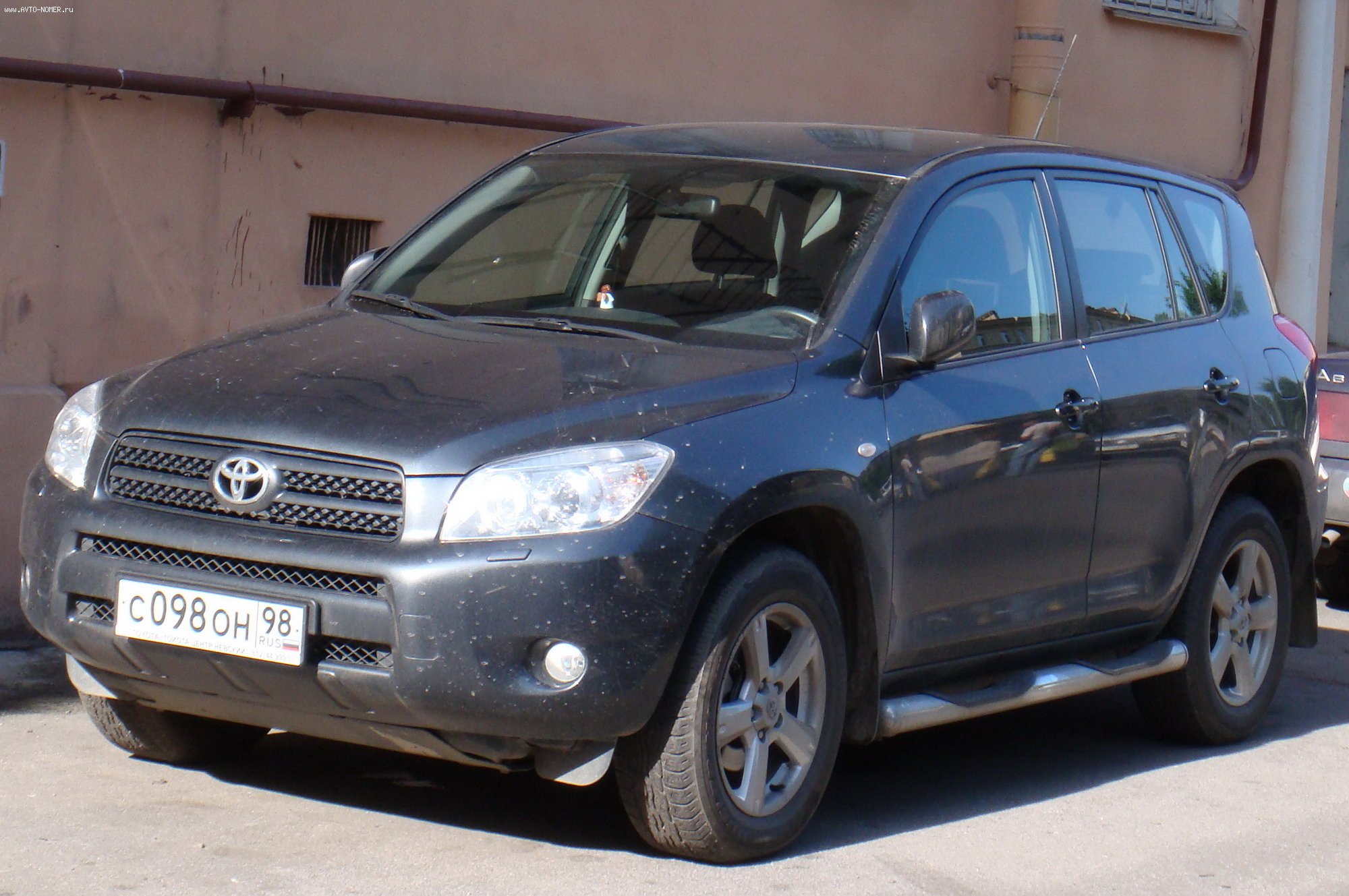 с 098 он 98, Toyota RAV4 