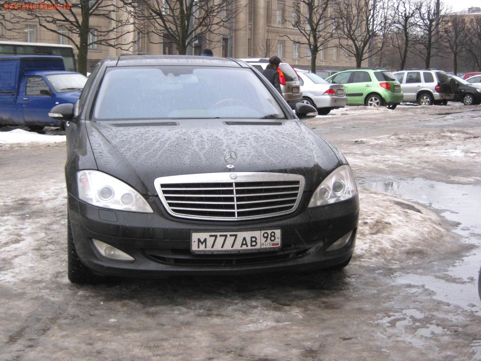 м 777 ав 98, Mercedes-Benz S-Klasse 7th gen (W221/V221), 2005–2013