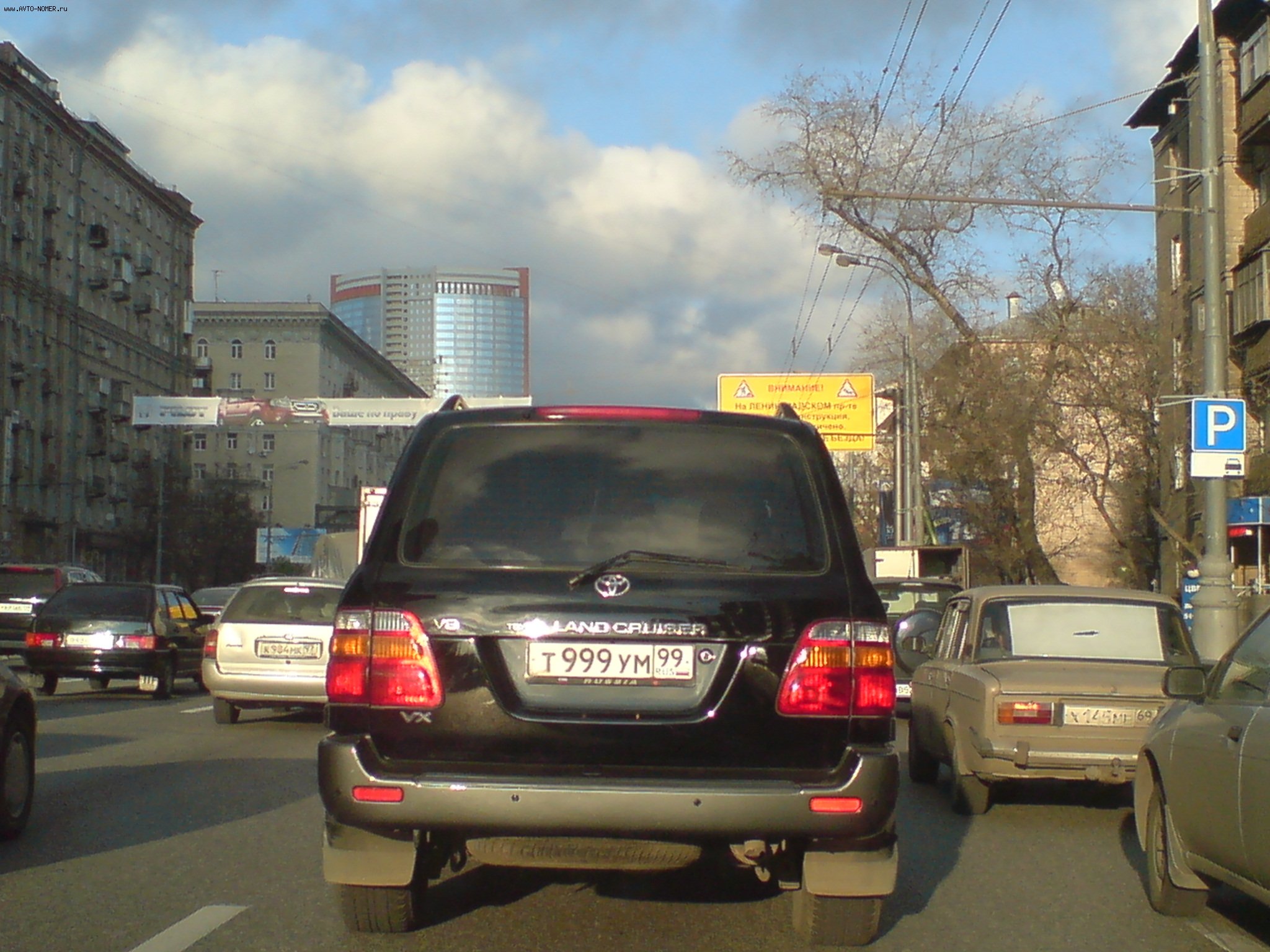 т 999 ум 99, Toyota Land Cruiser 100 (J100), 1998–2007