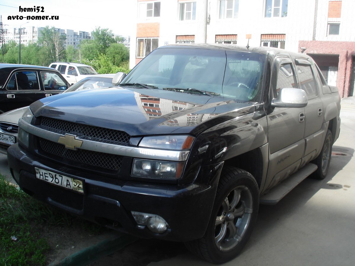 не 967 а 52, Chevrolet Avalanche 1st gen (GMT805), 2001–2006