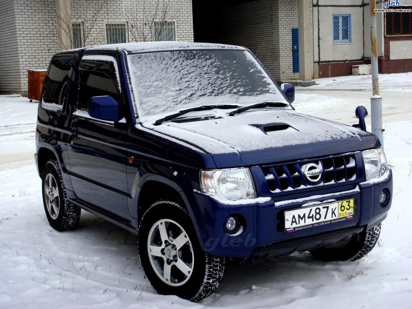 ам 487 к 63, Nissan Kix 1st gen (H59), 2008–2012