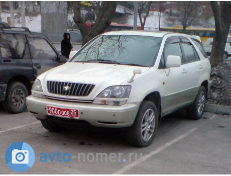 900D 008 25, Toyota Harrier