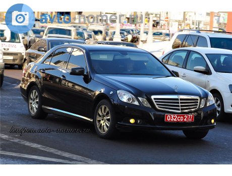 032CD 2 77, Mercedes-Benz E-Klasse