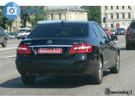 032CD 2 77, Mercedes-Benz E-Klasse