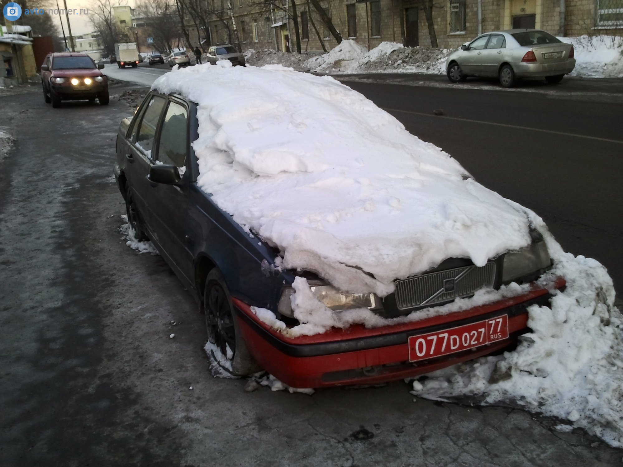 077 D 027 77, Volvo 460 