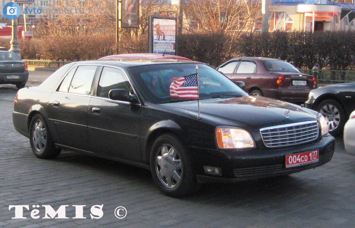 004 CD 1 77, Cadillac DeVille 8th gen (GMX270), 1999–2005