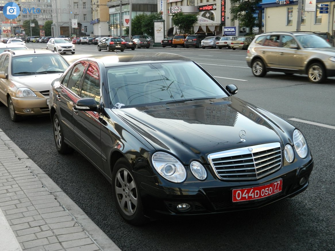 044 D 050 77, Mercedes-Benz E-Klasse 3rd gen Sedan (W211), 2002­–2009