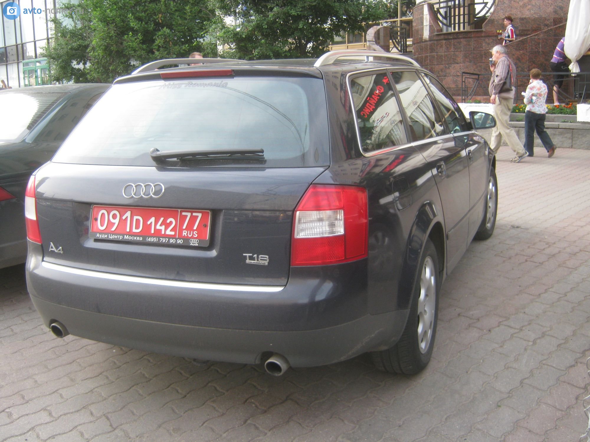 091 D 142 77, Audi A4 