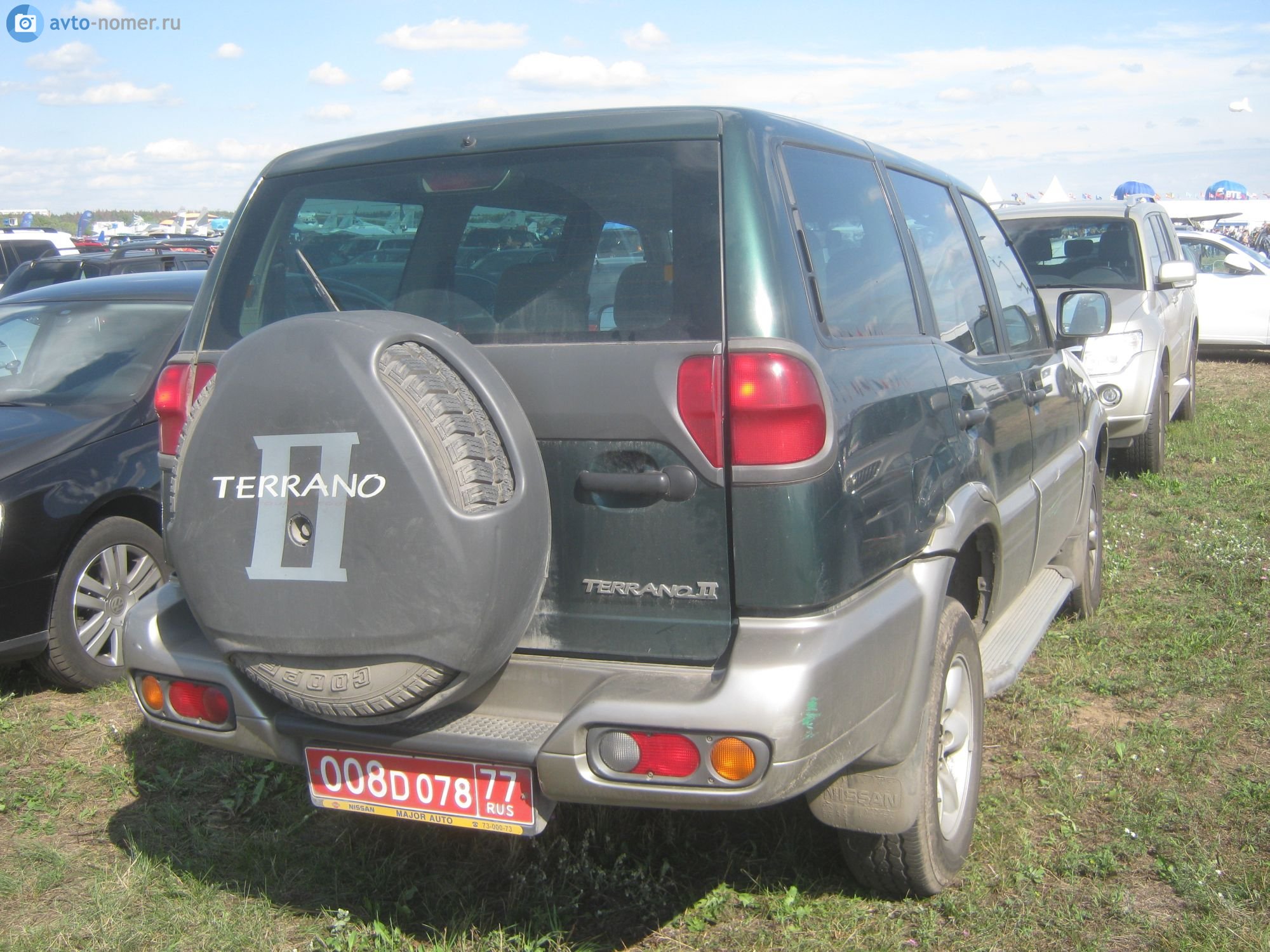 008 D 078 77, Nissan Terrano II 