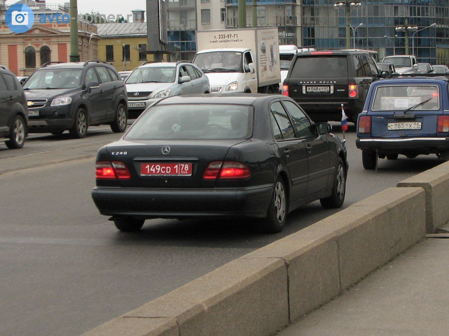 149 CD 1 78, Mercedes-Benz E-Klasse 2nd gen Sedan (W210), 1995­–2002