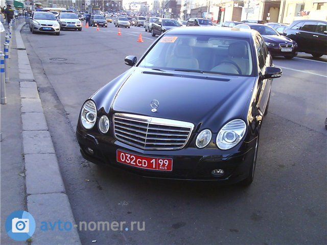 032 CD 1 99, Mercedes-Benz E-Klasse 3rd gen Sedan (W211), 2002­–2009