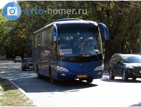 AH 1052 AA, Yutong ZK6129H