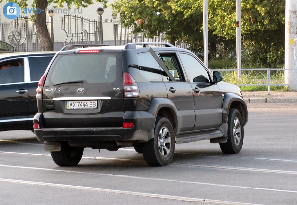 AX 7444 BB, Toyota Land Cruiser Prado 3rd gen 5-door SUV (J120), 2002–2009