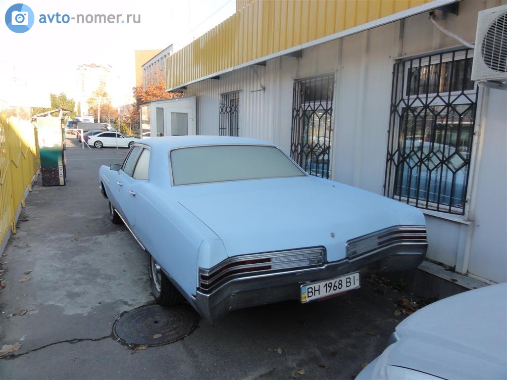 BH 1968 BI, Buick LeSabre 3rd gen 1968 Sedan (45269/45469; B-body), 3rd facelift, 1967–1968