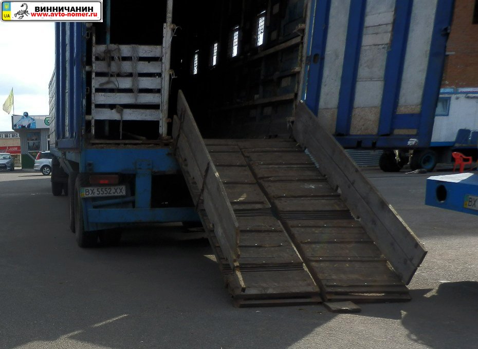 BX 5552 XX, ODAZ 9976 