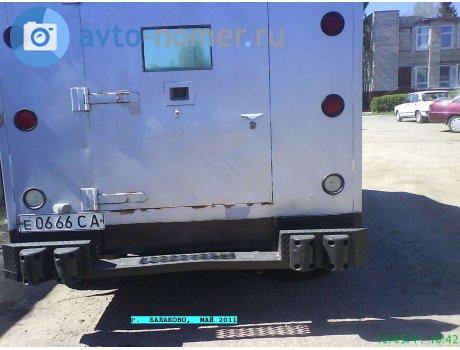 е 0666 СА, International 4700/4800/4900