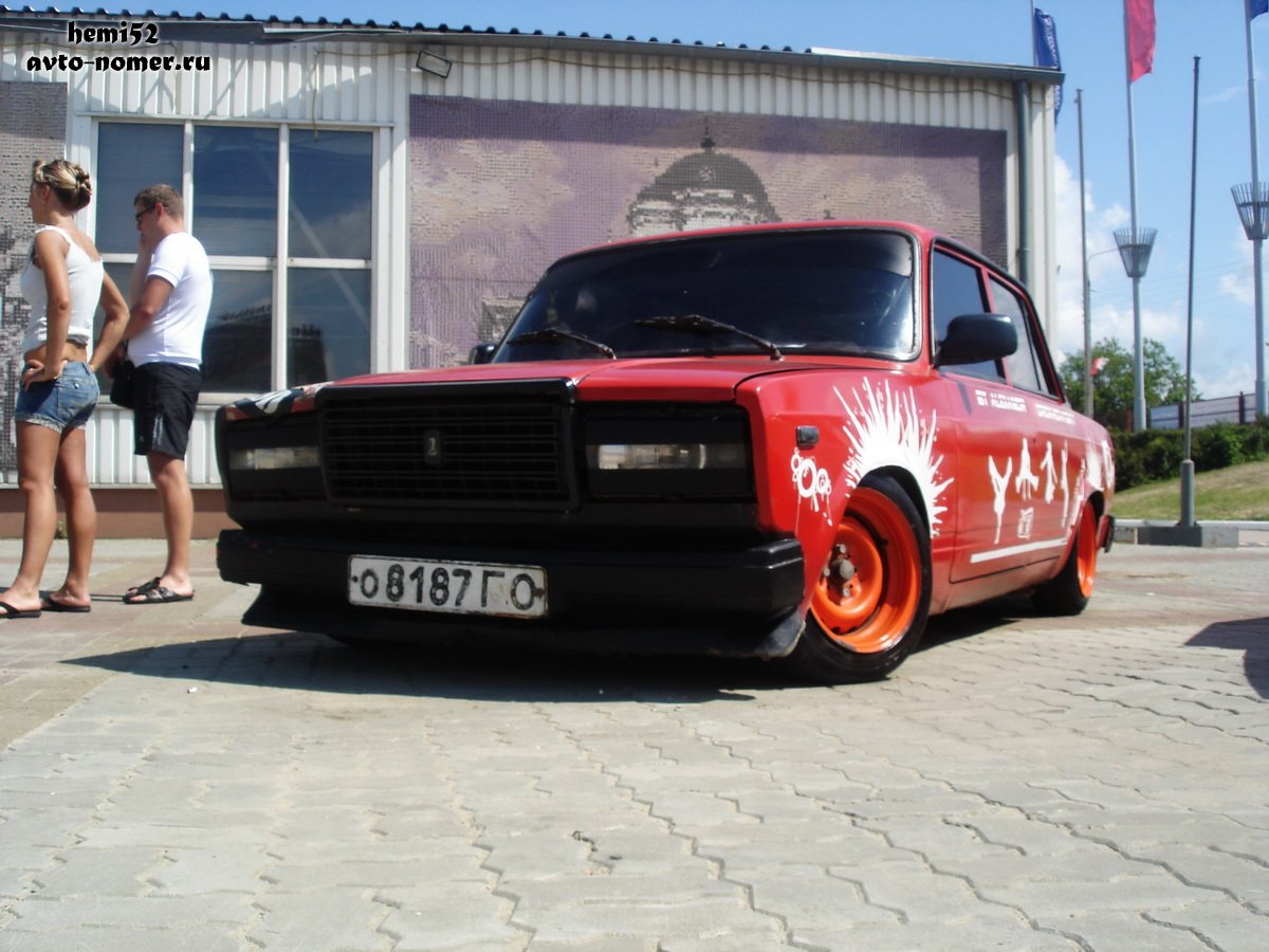 О 8187 ГО, Lada (VAZ) 2107 Жигули (Nova / Riva / Signet / 1500), 1982–2014