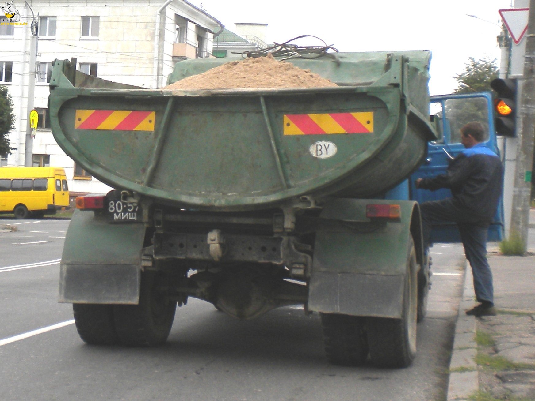 8057 МИЩ, ZIL 130 ММЗ-555, 1964–1987