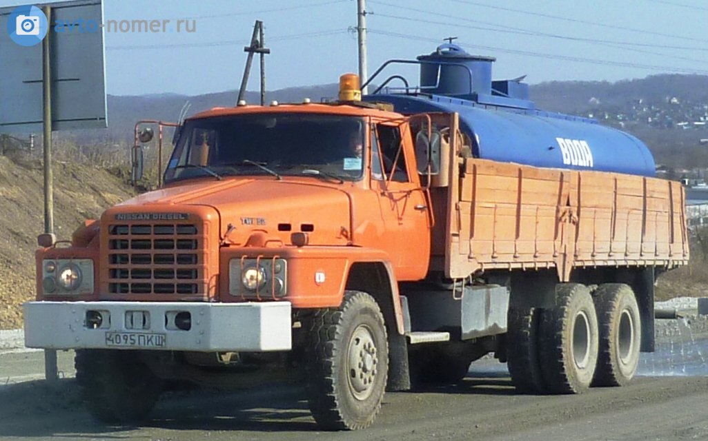 4095 ПКЩ, Nissan Diesel TW52 
