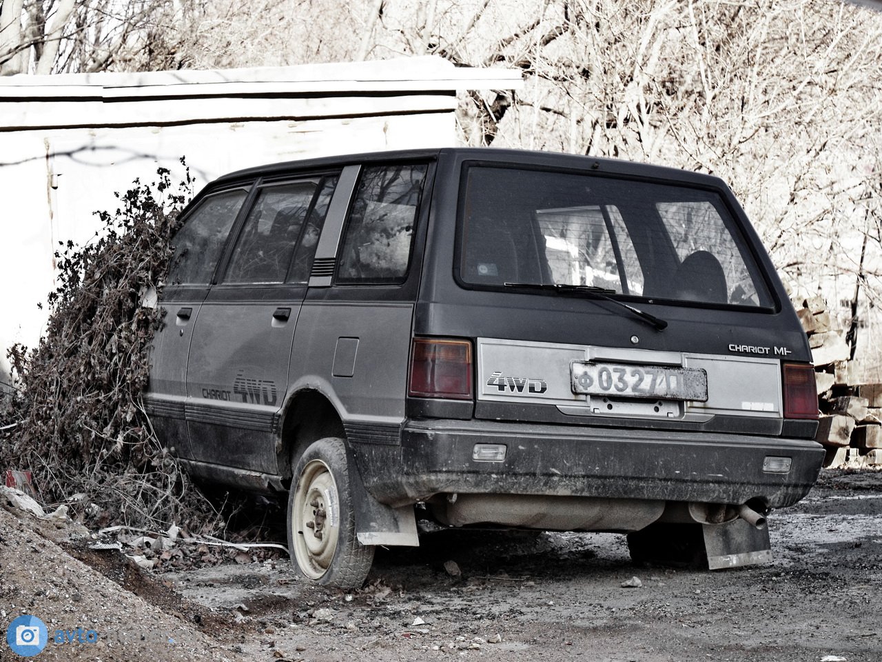 ф 0327 ПК, Mitsubishi Chariot 1st gen (D0*W), 1983–1991